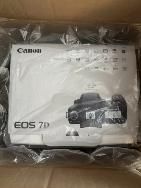 Canon EOS 7D 18.0 MP Digital SLR Camera - Black (Body Only)