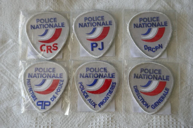 Lot De 24 écussons Scouts – BSA, Scouts Du Monde, International – Occasion