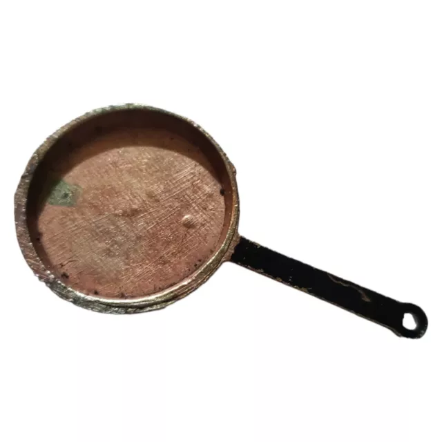 https://www.picclickimg.com/HmYAAOSwE7dlY-XF/Dollhouse-Scale-Kitchen-Copper-Frying-Pan-Miniature-112.webp