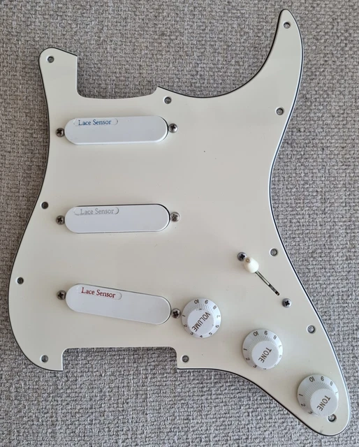 Fender Strat Plus Pickguard Loaded with Lace Sensor Red/Gold/Blue 90's - White