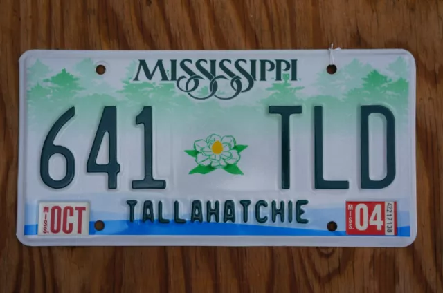 One or More - Mississippi MAGNOLIA Flower Green Graphic License Plate