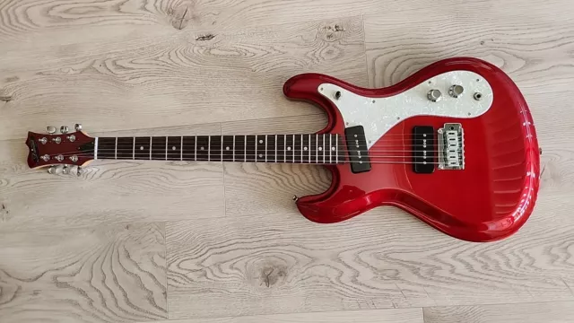 Aria DM-380 ,Candy Apple Red , Mosrite Style