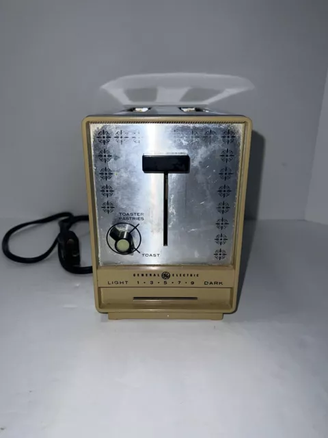 Vintage GE General Electric 2 Slice Toaster Pastries AT486 Yellow Works Perfect Vintage GE General Electric 2 Slice Toaster Pastries AT486 Yellow Works Perfect