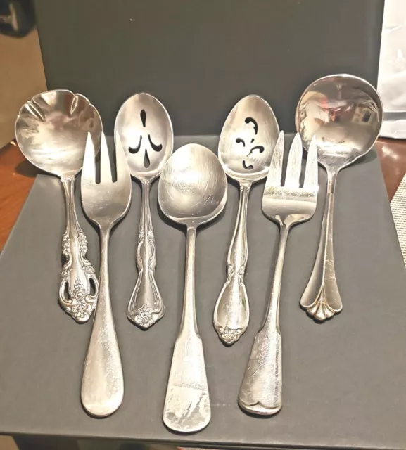 Vintage Oneida Lot Of 7pcs Serving Set Meat Forks Gravy Ladle Serving Spoons