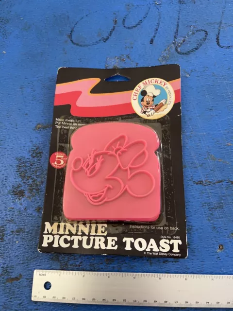 Vintage 1988 Disney Chef Minnie Mouse Picture Toast Imprint Pink NOS NIP