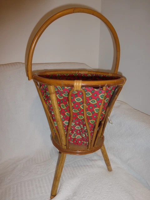 Panier à Provisions Vintage – Osier Tressé Et Plastique Coloré – Art Populaire