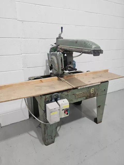 Wadkin crosscut saw with working DC Brake unit. Price Includes Vat