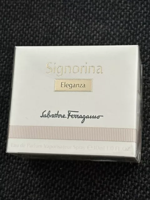 Salvatore Ferragamo Signorina Eleganza Eau De Parfum EDP 30 ml (woman) NEU FOLIE