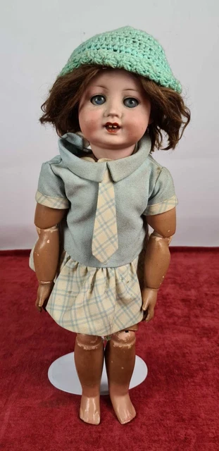 Poupée ancienne Germany / tête en porcelaine corps en compo
