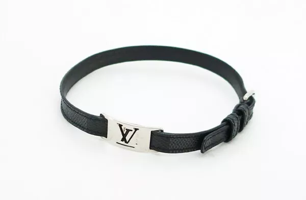 Louis Vuitton Sign It Bracelet (BRACELET SIGN IT, M6623E, M6616E)