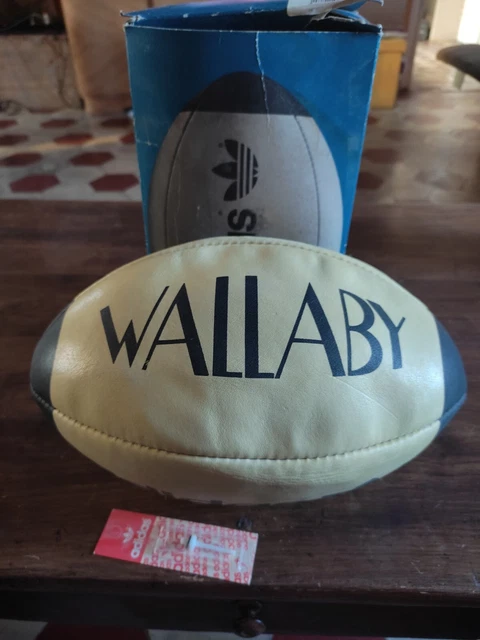 Achat Ballon de Rugby En Cuir Vintage années 80 en gros