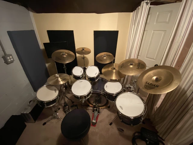 Spaun 5 pc. custom maple drum set Blue, Includes Some Hardware!