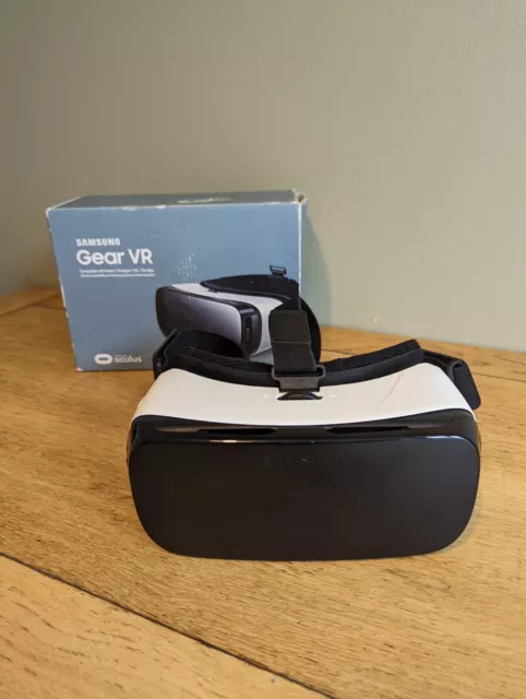 Samsung Gear VR Oculus Virtual Reality Headset