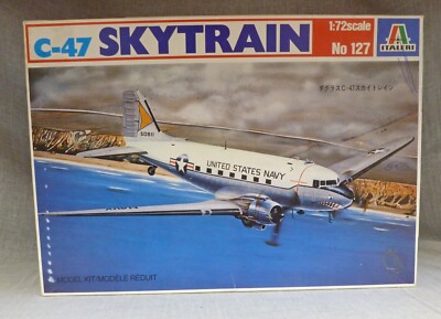 1/72 Italeri 127 maquette avion DOUGLAS C-47 SKYTRAIN neuve
