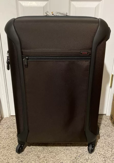 New With Tag $850 TUMI Medium Trip Packing Case