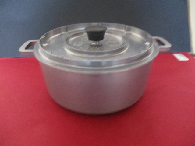 Cocotte Ronde Tournus Ardor 26 Cm - Fonte D'aluminium - Compatible électrique