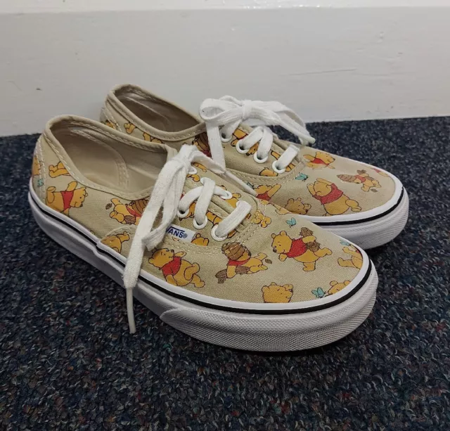 Winnie the pooh vans deals size 8.5