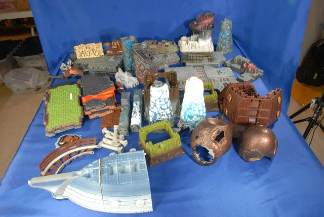 HALO Bloks, Lot of 15LBS  Parts, Pieces, Base plates, Castle parts ect..