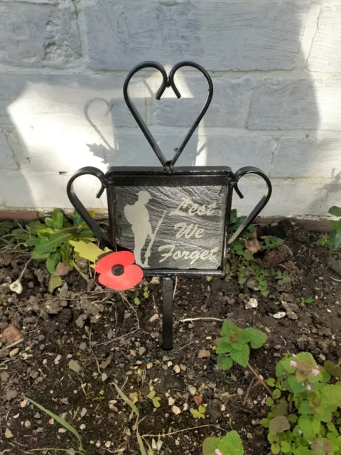 LEST WE FORGET - 4" Slate Memorial Plaque Stake -Grave Marker or Outdoor Garden