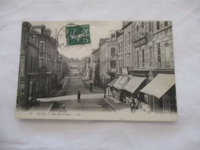 Cpa Back Green Orne 61 Flers Rue De La Gare