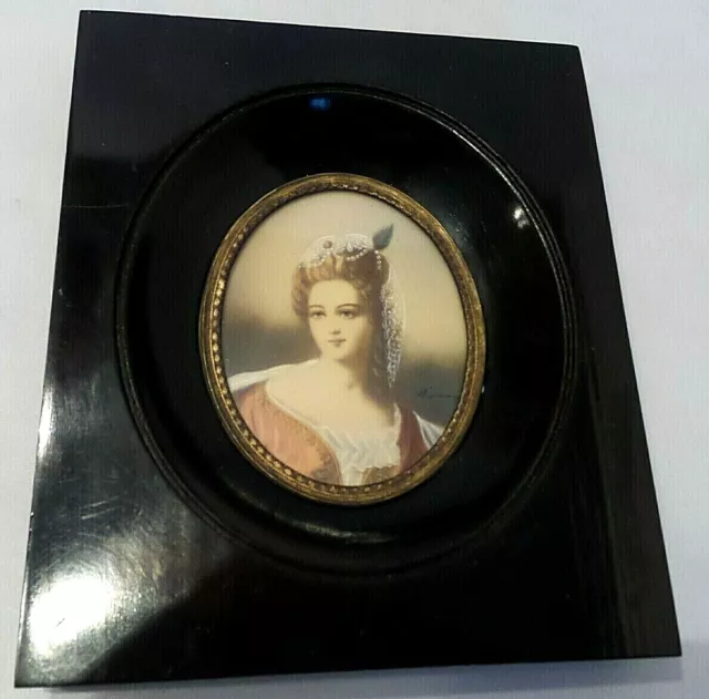 Antique Handpaintd Victorian Lady Portrait Signed Framed In Wood Frame Convic Gl