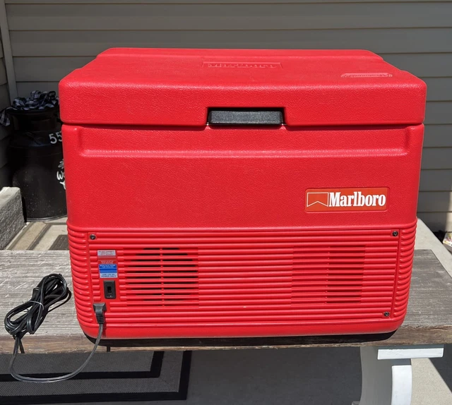 VINTAGE MARLBORO COLEMAN Portable Electric Cooler Heater Car Plug In