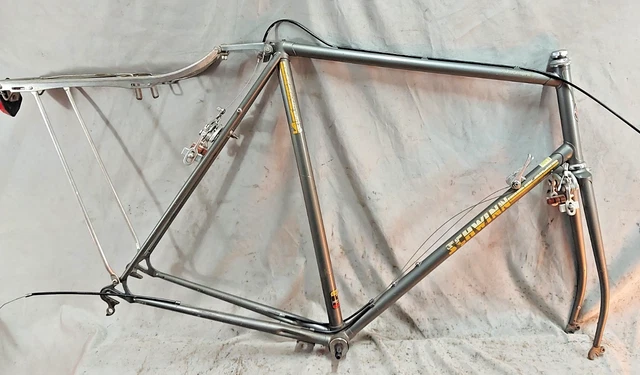 1986 Schwinn Super Le 1985 Schwinn Le Tour 1985 Schwinn World