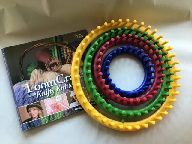 Juego de 4 piezas de telar redondo Knifty Knitter by Provo Craft libro de herramientas y telar artesanías