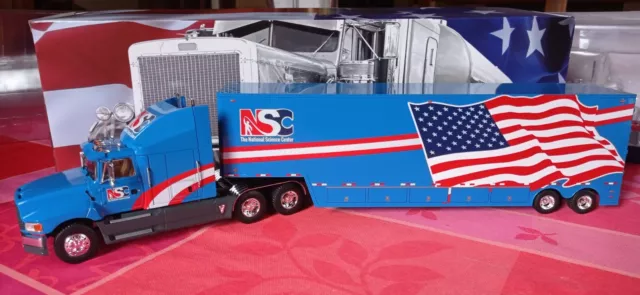 Semi Remorque Américain FORD AEROMAX Transports NSC THE NATION CENTER  1/43 Neuf 3