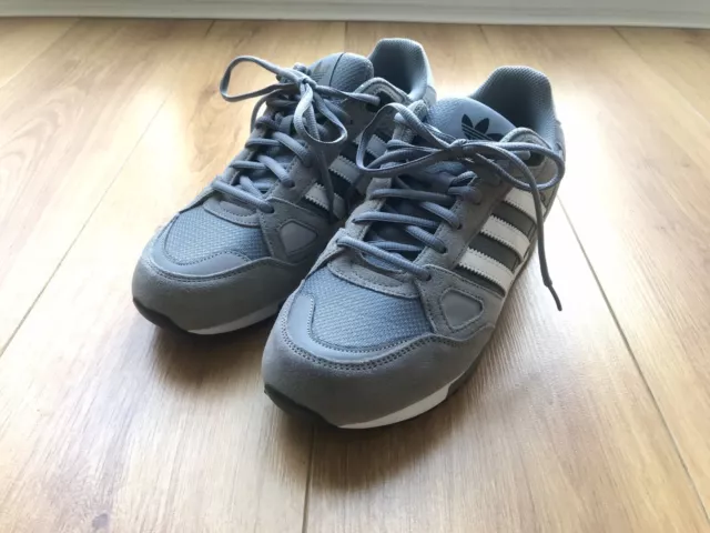 Adidas ZX 750 Originals -GW5529- grau-weiss Gr. 42 NEU OVP