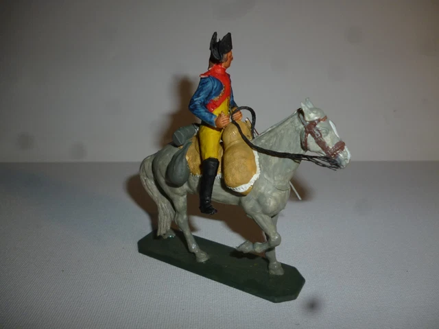 File:Chasseurs Garde de Paris 1807.png - Wikimedia