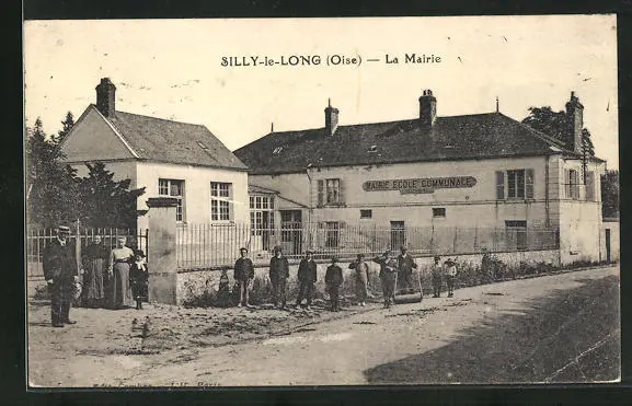 CPA Silly-le-Long, La Mairie 1924