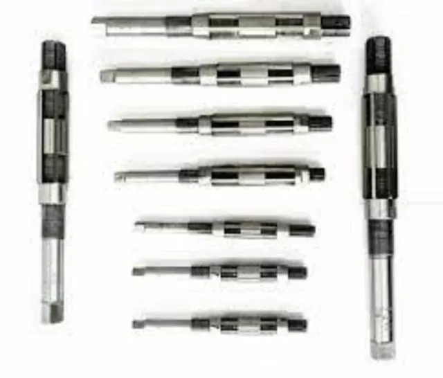 11 Pcs Set Adjustable Hand Reamer H4 to H14 ( 15/32"- 1.1/2" )