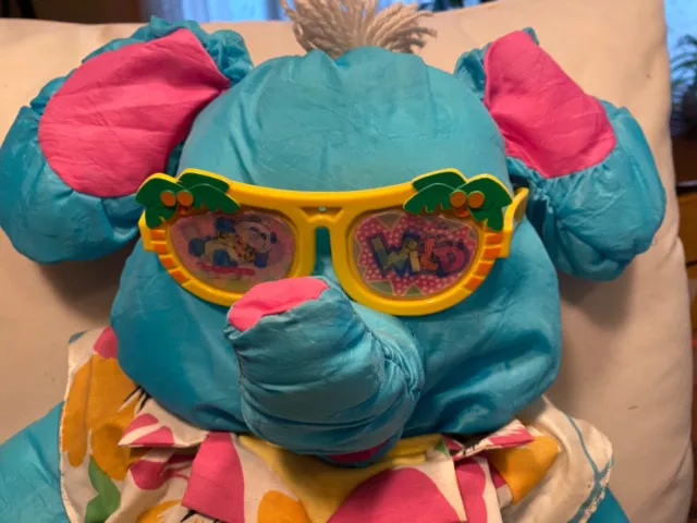 VTG 1987 Fisher Price Puffalumps 17" Stuffed Plush Elephant w/ Sunglasses & Card