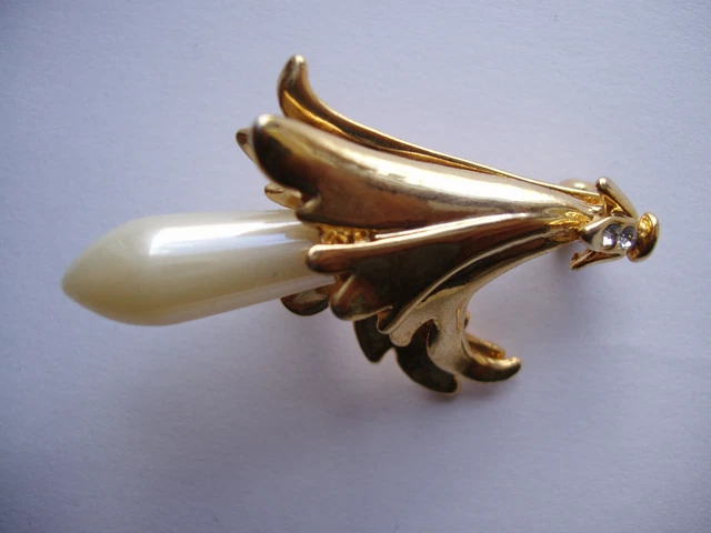 Ancien PIN'S broche nominative PRENOM Christine fleur émail