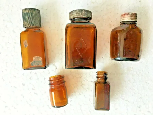 Alt Vintage Bernstein Glas 5 Verschiedene Form Medikamenten Flasche Antik Selten 3