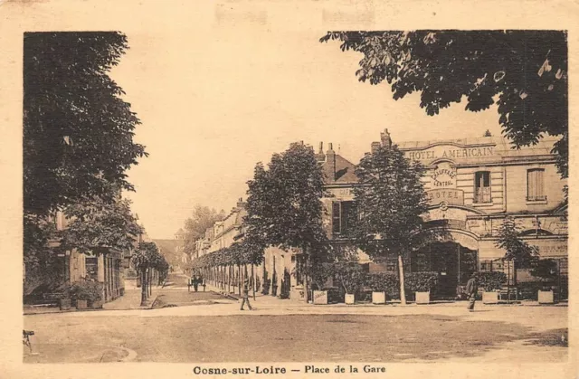 Cosne sur Loire - la Place de la gare