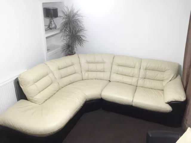 Dfs leather 2025 corner sofa recliner