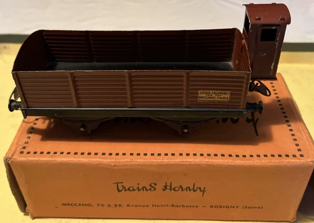 Wagon-citerne ESSO échelle O – Trains Hornby, état Neuf (générique)