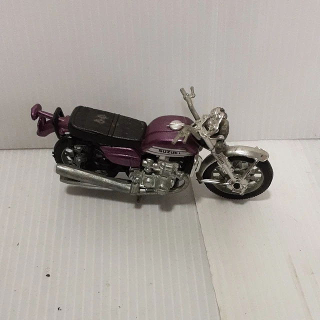 Suzuki GT 750 Polistil 1/15 – Etoile Auto49