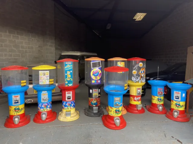 Job lot - 9 toy vending machines + 2 for spares