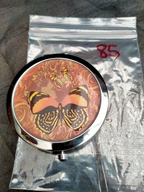 Vintage Silver Metal Compact Double Mirror Butterfly Design #0085 Good Condition
