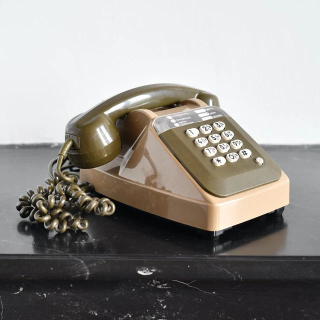 ECOUTEUR DE TELEPHONE SOCOTEL S 63 AVEC PASTILLE + SUPPORT GRIS