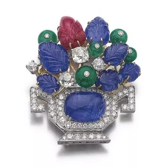 French Art Deco Carved Sapphire Emerald and Ruby Unisex Brooch Pin 925 Silver