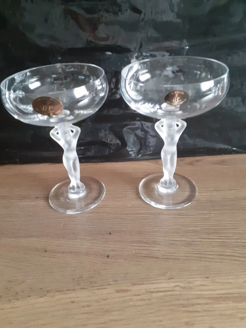 Grande Coupe Sur Pied En Cristal De Bayel - Coupe à Fruits Ou Décorative - D 29,5 Cm - Occasion