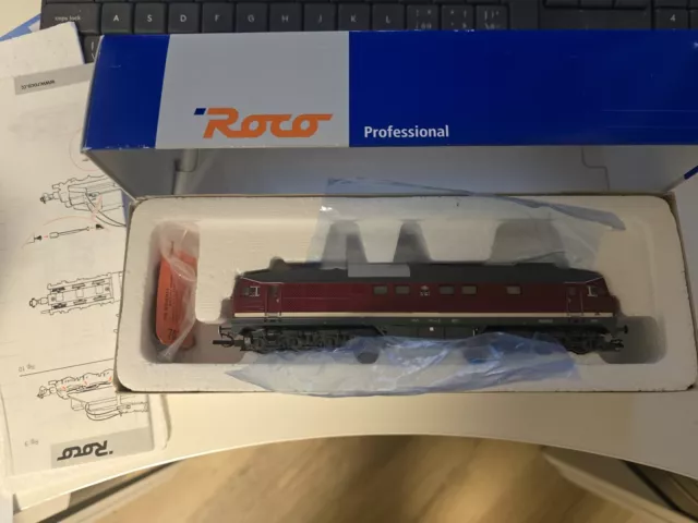 ROCO 36203 BR 132 188-4 LUDMILLA Diesellok DR Epoche IV Spur TT