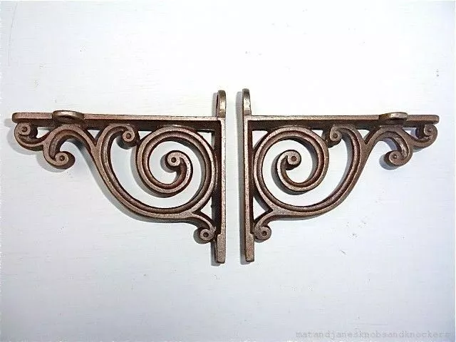 Pair Small Victorian Style Cast Iron Simple Brackets Shelf Bracket Cistern  V1