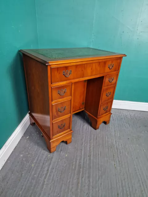 An Antique Style Leather Topped Yew Knee Hole Desk ~Delivery Available~ 2