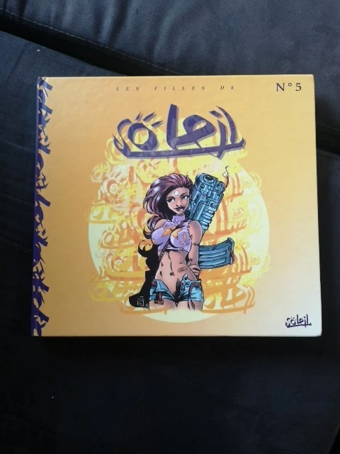 LES FILLES DE SOLEIL n°21 BD collectif Soleil illustration sexy 2016