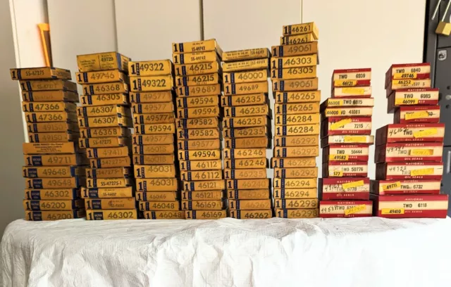 1940 's 1950 's  1960 's VICTOR & NATIONAL OIL SEALS ASSORTED LOT NEW Old Stock.
